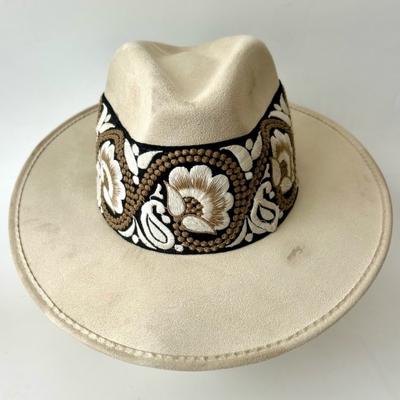 Hats N' Roses Stephanie Danielle Fedora Cowboy Hat Aurora Ivory Embroidered L - Picture 4 of 15